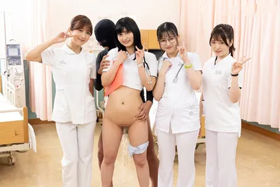 Những nữ nhân viên chăm sóc bệnh viện vừa chăm sóc bệnh nhân vừa bị địt đến bắn cả nước