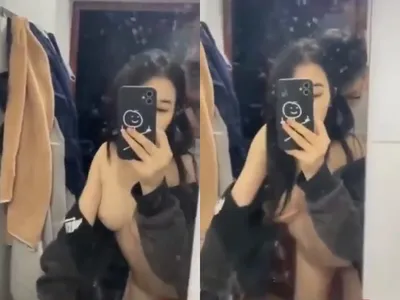 Gái xinh vú đẹp địt trộm ny cho thằng bạn thân phang trong toilet