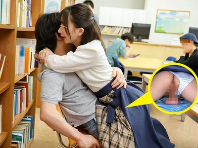 Những cô nàng có sở thích xoạc vụng trộm nơi công cộng