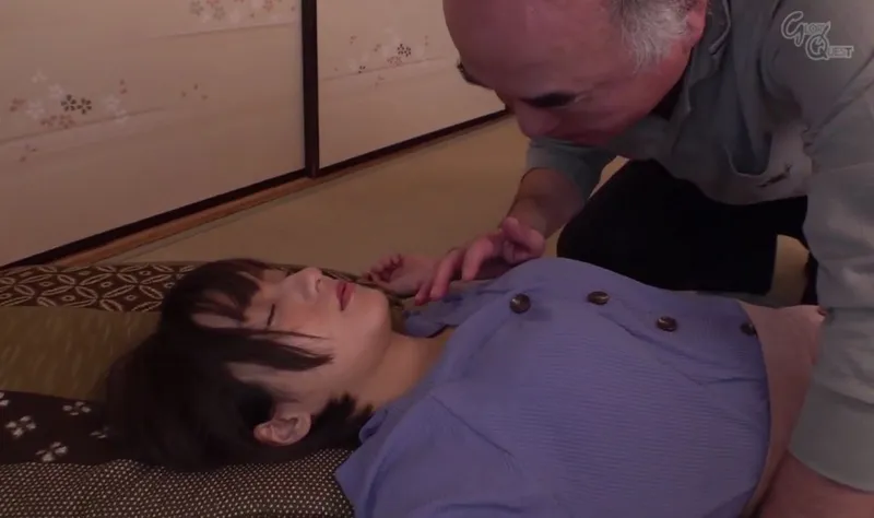 Bố ông xã vô tình làm vợ của con trai ngất xỉu rồi sau đó …